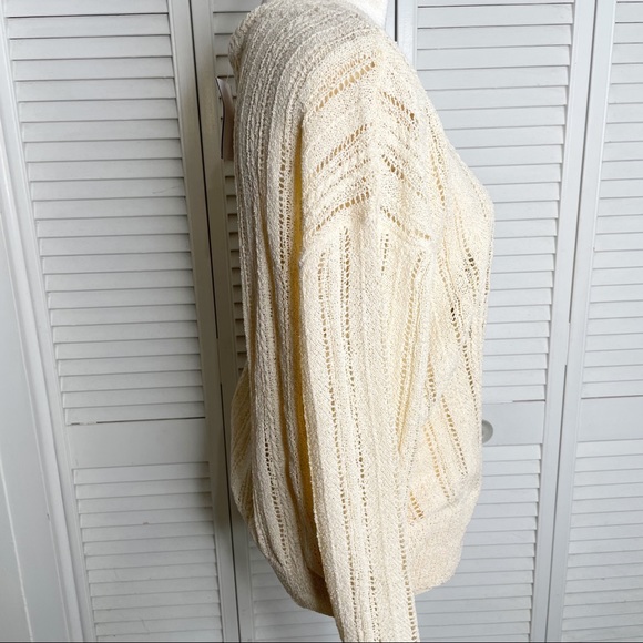 ASTR Biege NWT Wrap Front Pointelle Sweater - SIZE XL - Picture 7 of 13